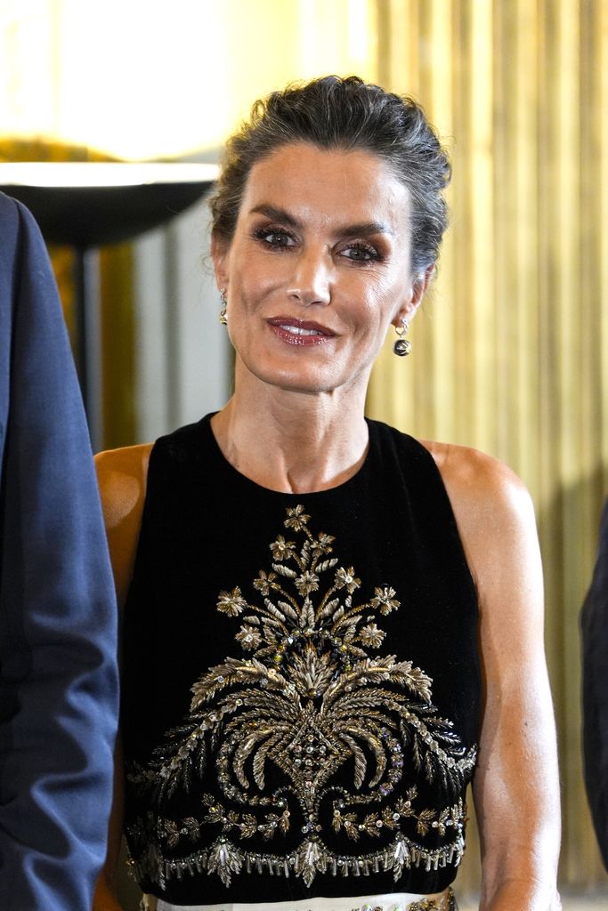 Reina Letizia París