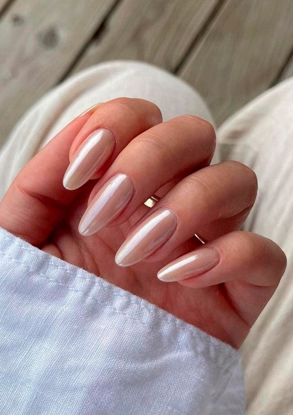 Manicura glazed donut nails
