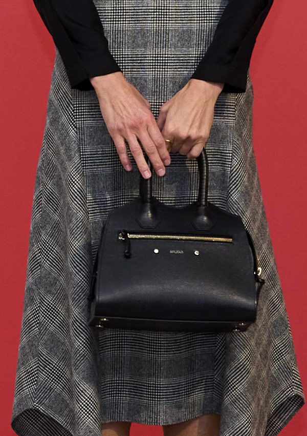 reina-letizia-bolso-2