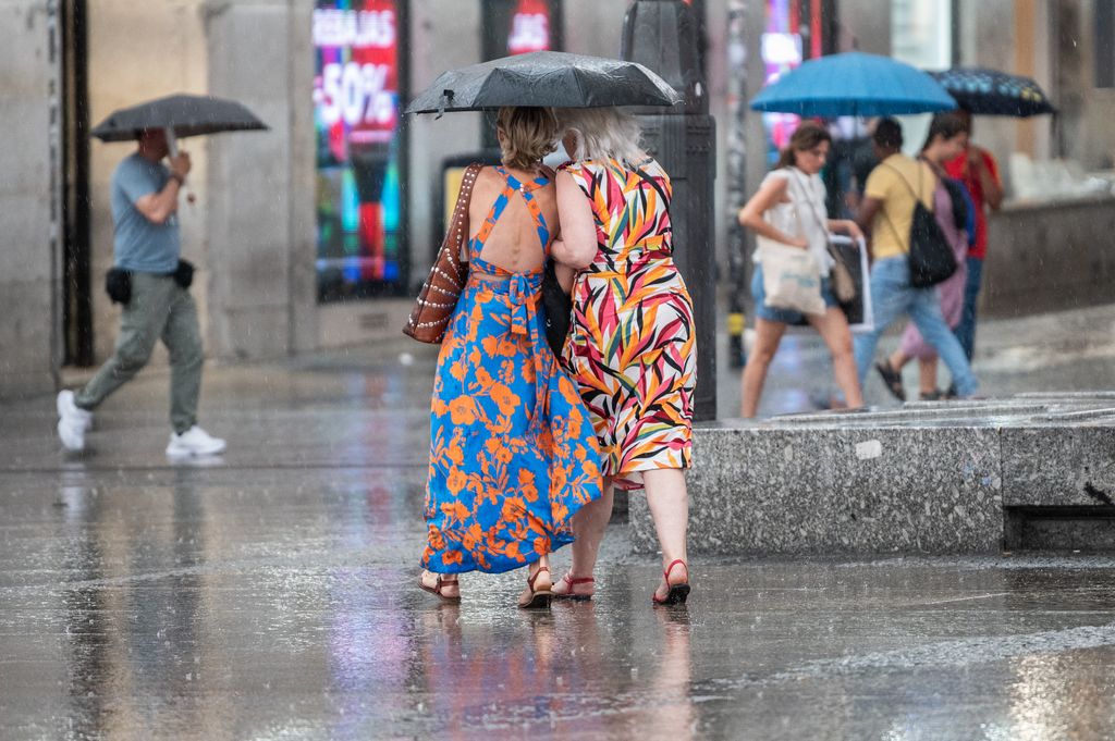 El choque entre el aire frío asociado a la DANA y el intenso calor acumulado favorecerá la formación de tormentas localmente fuertes