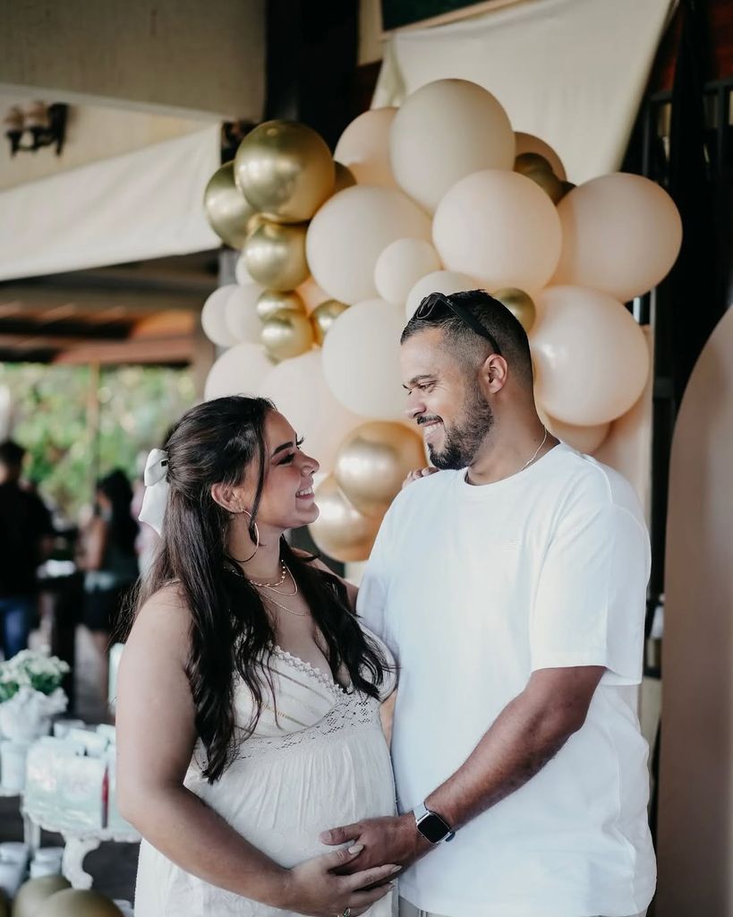 Lavinia Sudré junto a su marido