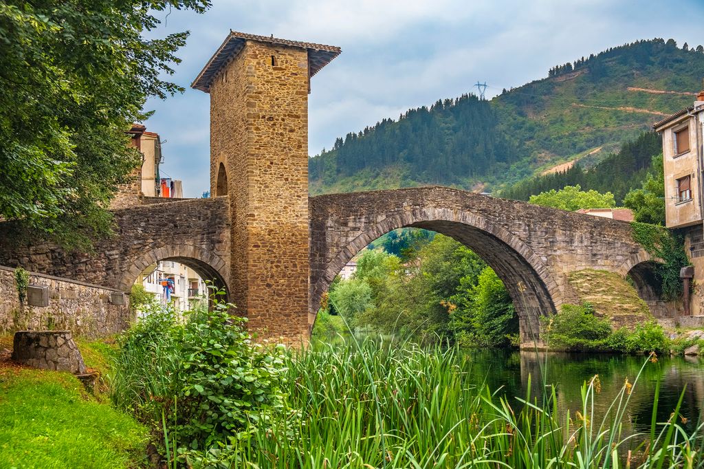 Puente Viejo de Balmaseda, Vizcaya