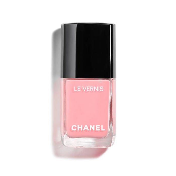Esmalte de uñas 'CHANEL LE VERINS NAIL' en tono '175 Skieuse' (25,60 €), de Chanel