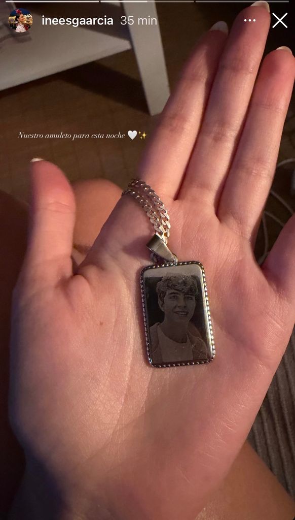 El amuleto de la suerte de Inés García. 