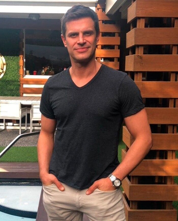 Mark Tacher