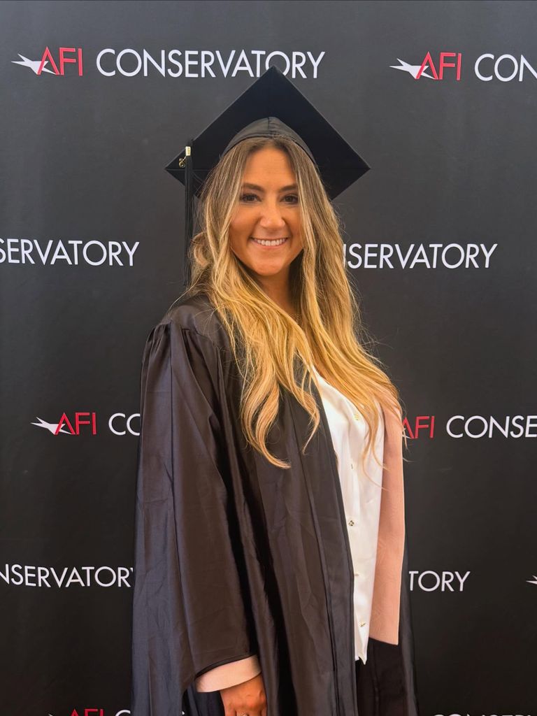 Therese Goltlib, hija de Adela Micha, celebró su graduación