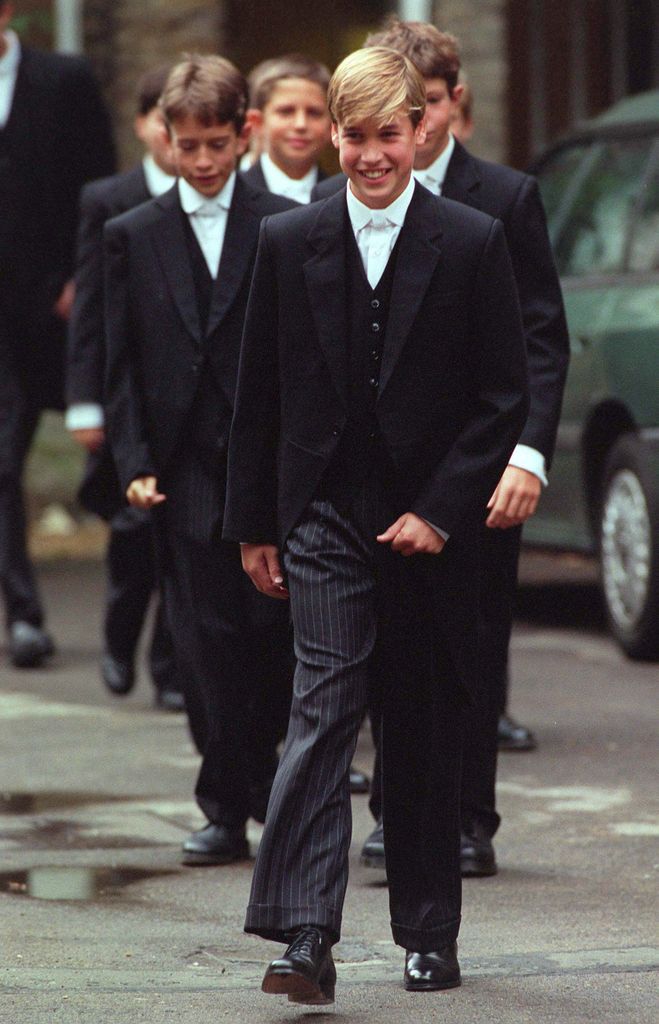 El príncipe William en su primer día en el Eton College.