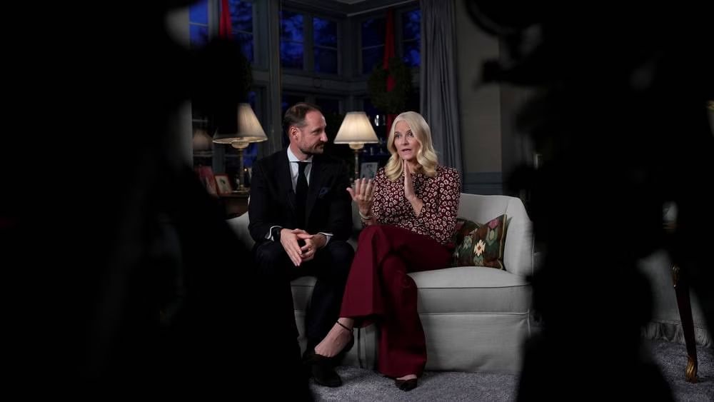 Haakon y Mette-Marit de Noruega rompen el silencio sobre el caso Marius en una entrevista con la cadena pública noruega