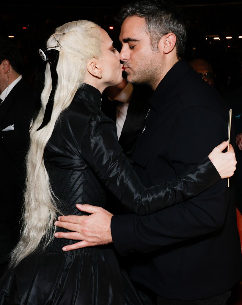 Lady Gaga y Michael Polansky en los Premios Grammy 2026 en el Crypto.com Arena, en Los Angeles