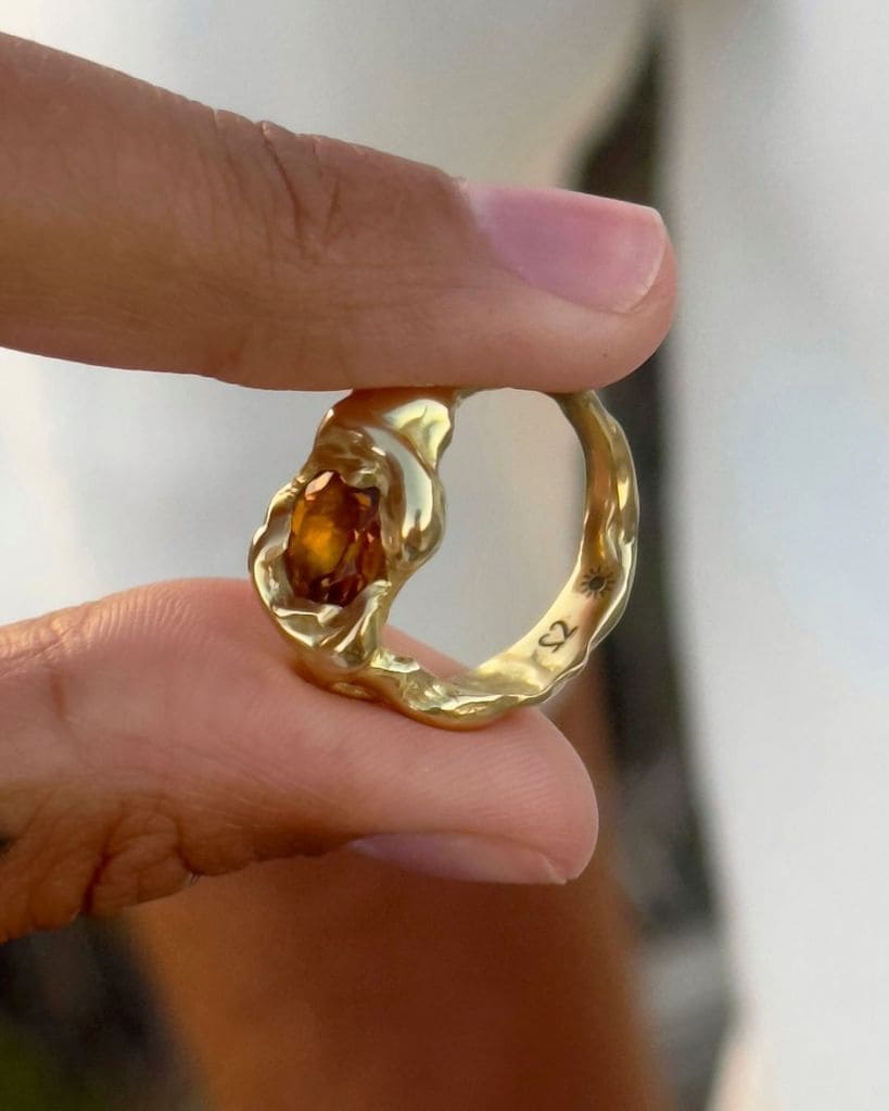 Anillo de Alejandra Navarro