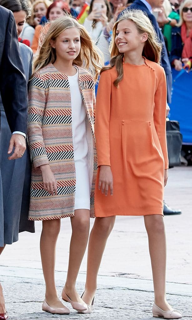 princess leonor infanta sofia walking
