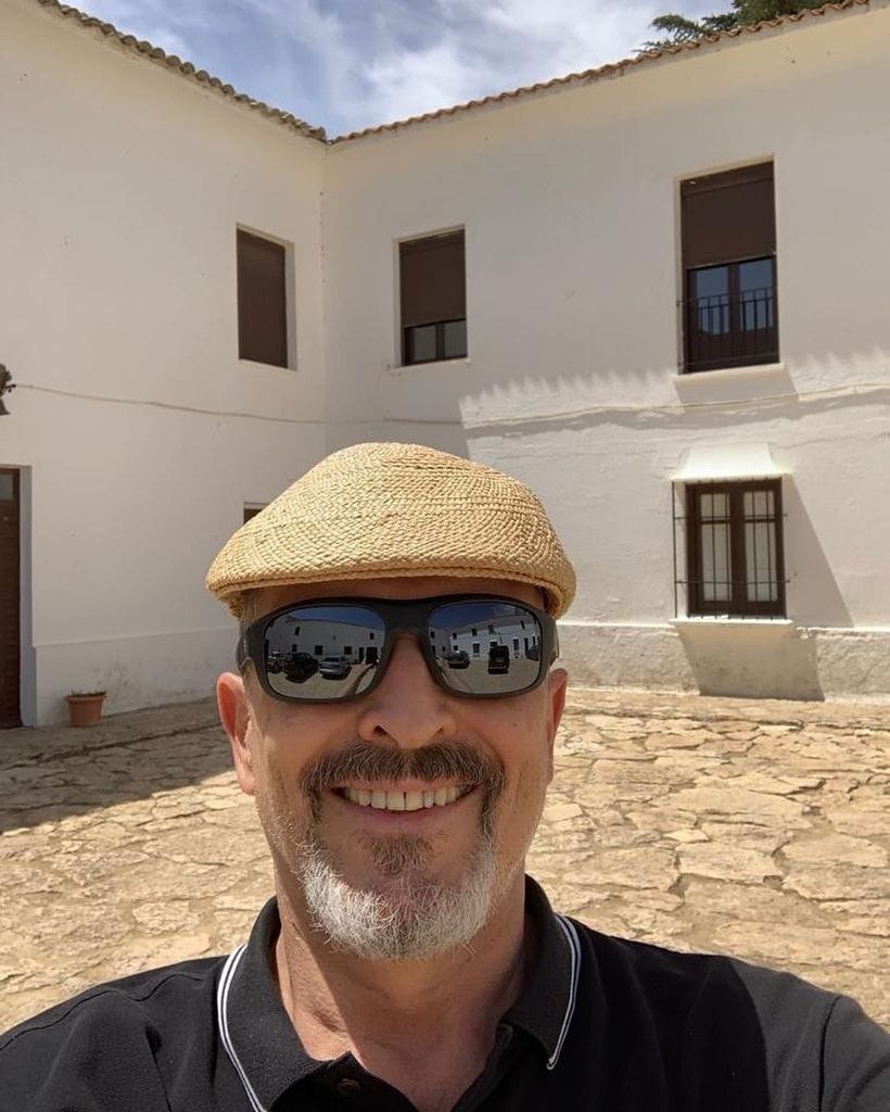 Miguel Bosé en Villa Paz, Cuenca, agosto de 2024