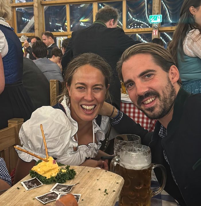 Philippos de Grecia y Nina Flohr en el Oktoberfest