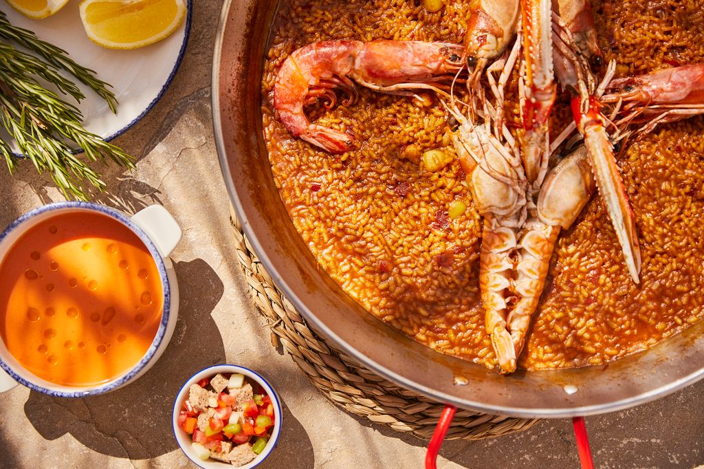 Además del atún rojo de almadraba, los arroces son otra de las especialidades de El Mirlo en Tarifa.
