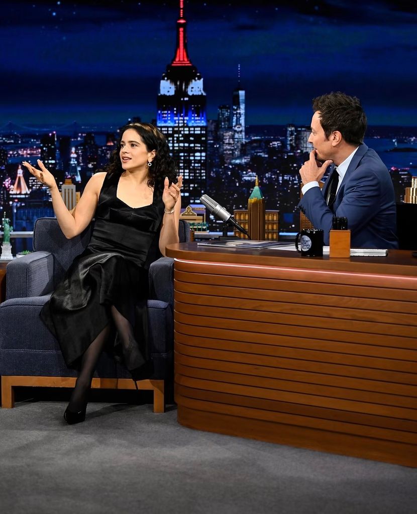 Rosalía y Jimmy Fallon en ‘The Tonight Show’