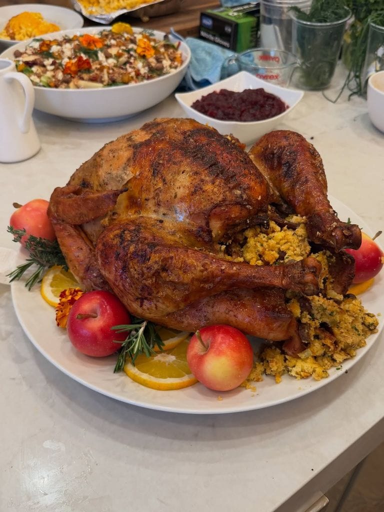 JLo mostró el pavo de su mesa