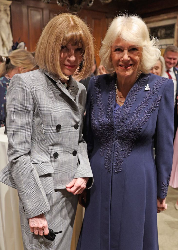 La reina Camilla junto a Anna Wintour