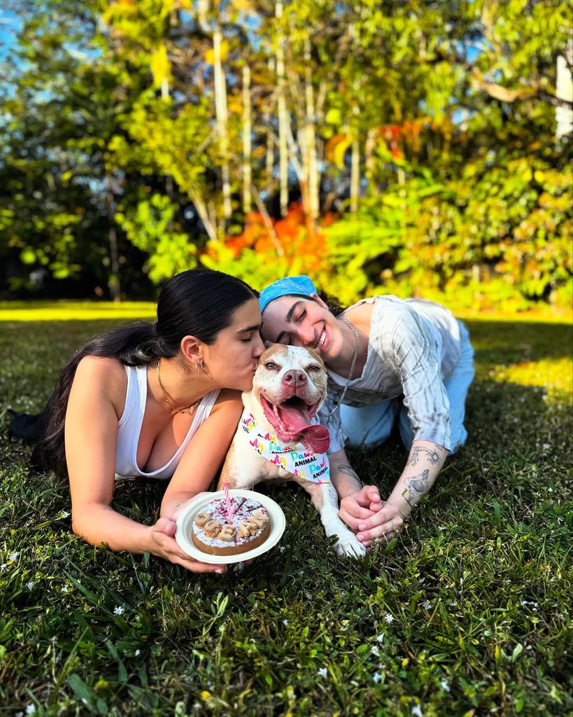 Emily Estefan y Gemeny Hernandez celebraron ocho años juntas en diciembre pasado