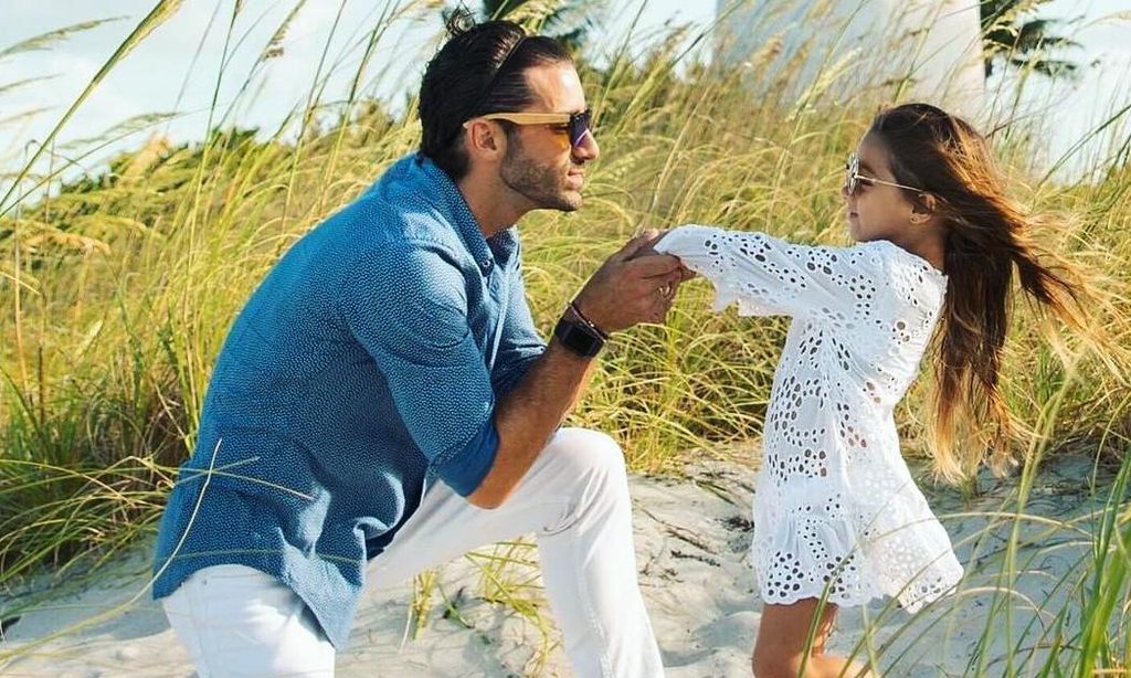 Toni Costa y su hija, Alaïa