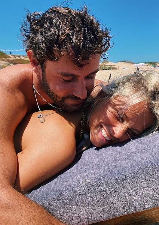 Valentina Zenere y su novio