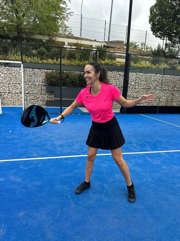 Cristina Pedroche jugando al pádel
