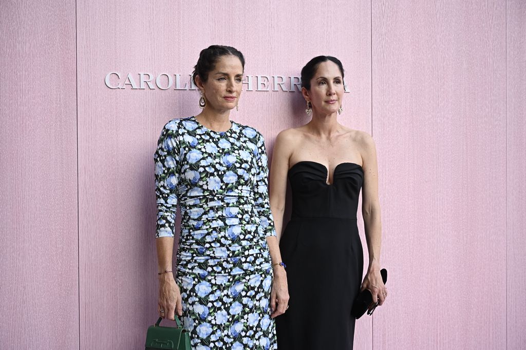 Carolina Adriana y Patricia Cristina Herrera
