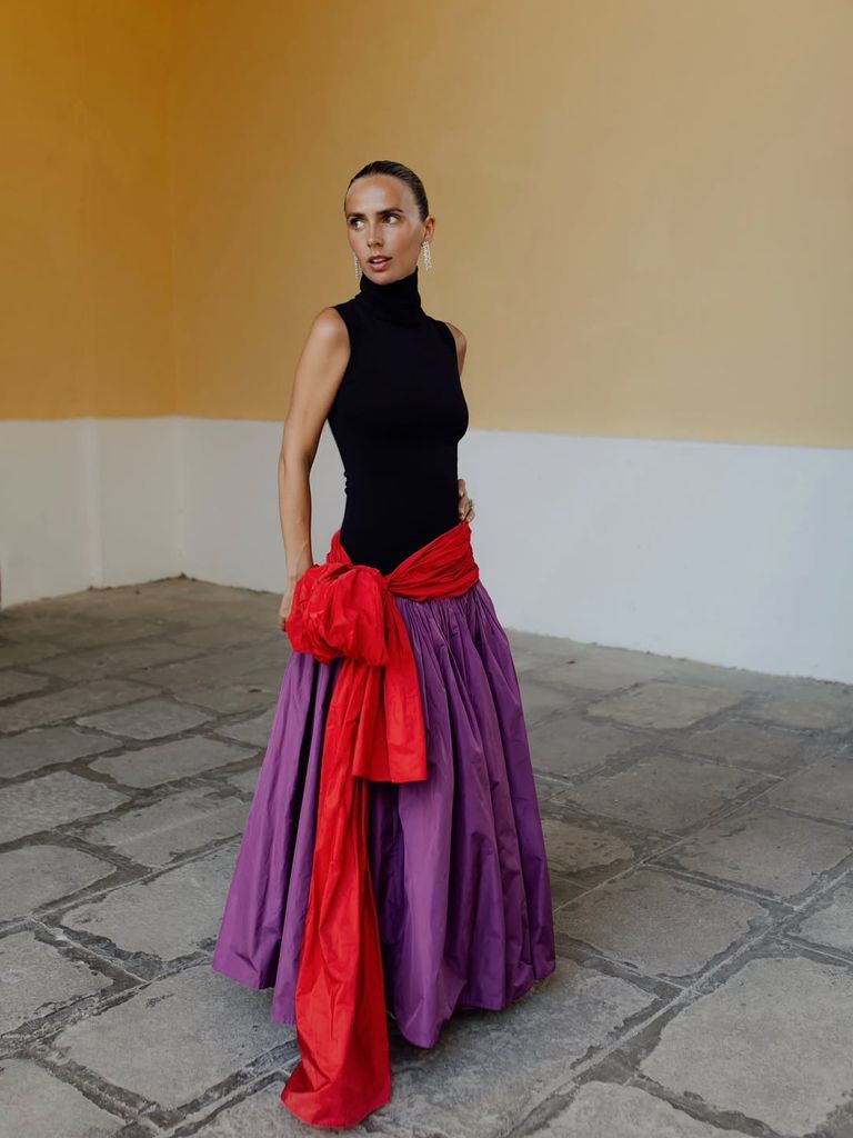 Lucía Bárcena con un vestido de Fabio Encinar