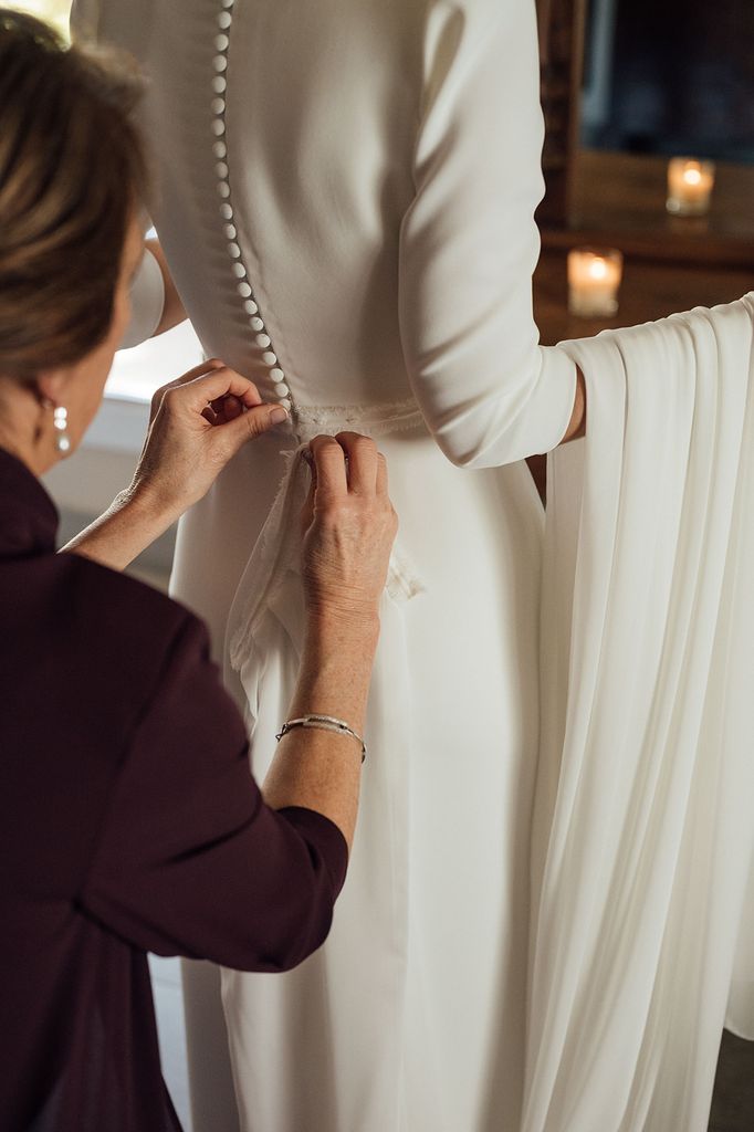 El vestido de novia de Lucía, de Clara Brea