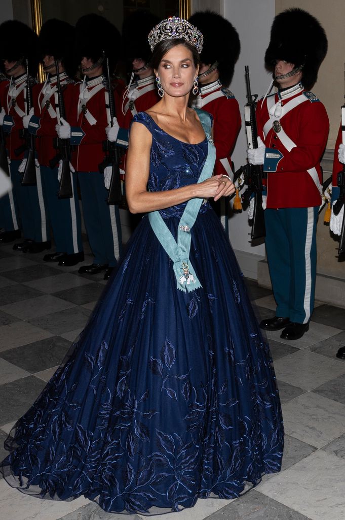La reina Letizia en la cena de gala en honor a su visita a Dinamarca, 2023.