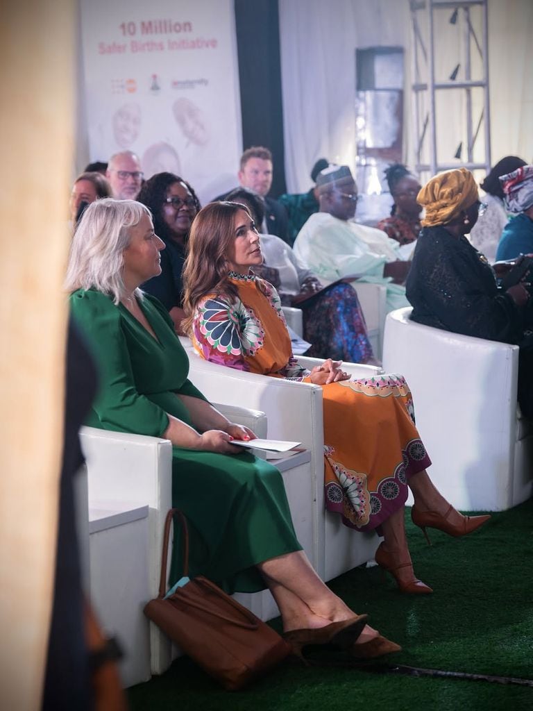 Mary de Dinamarca look Nigeria