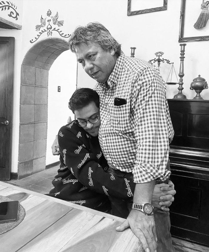 Carlos Rivera y don José Rivera, su padre