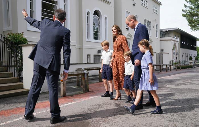 Primer día de colegio de George, Charlotte y Louis de Cambridge
