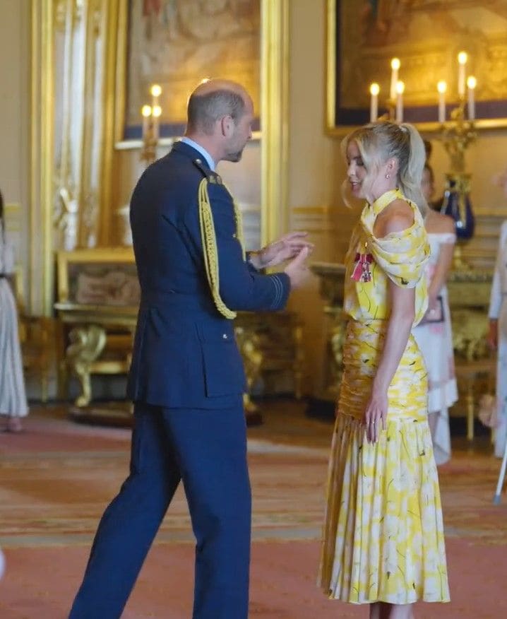  El príncipe Guillermo y la atleta olímpica Keely Hodgkinson, de 23 años.