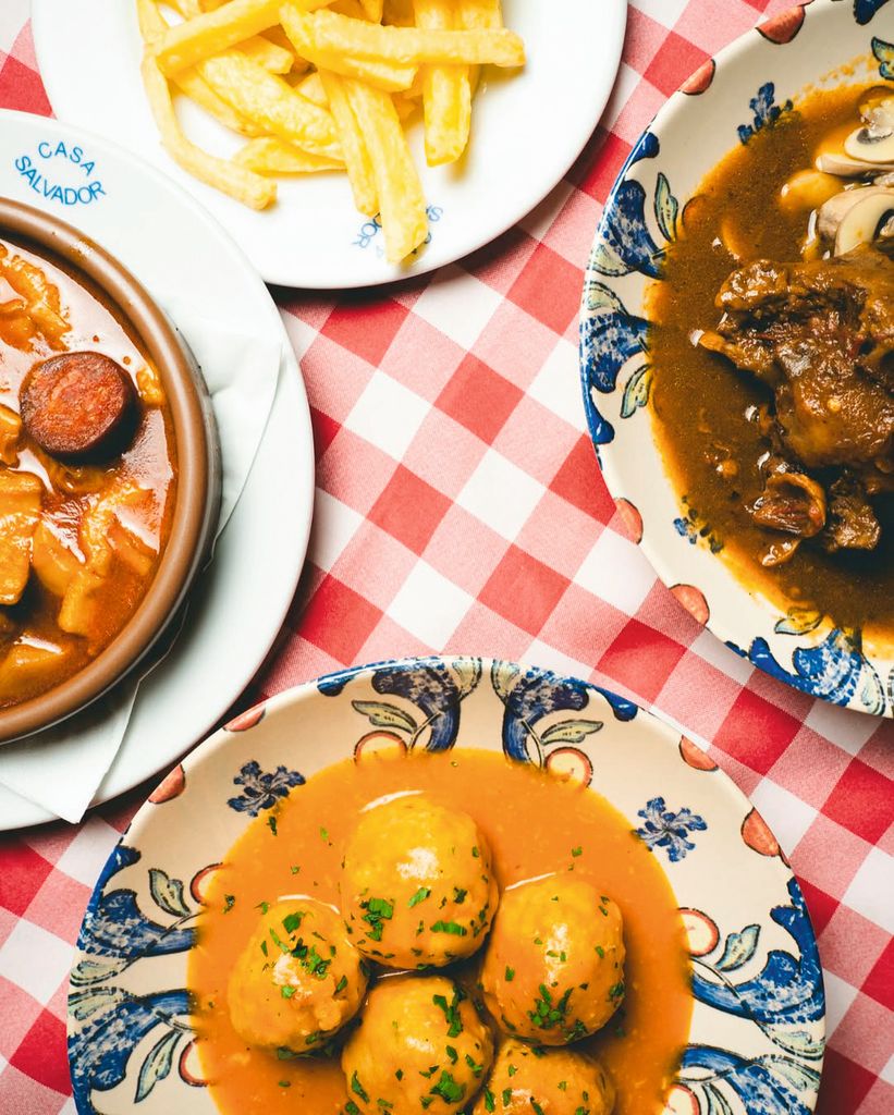 Comida casera de Casa Salvador en Madrid