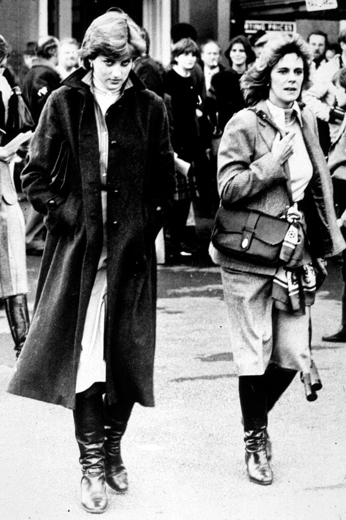Diana Spencer y Camilla Parker-Bowles en 1980