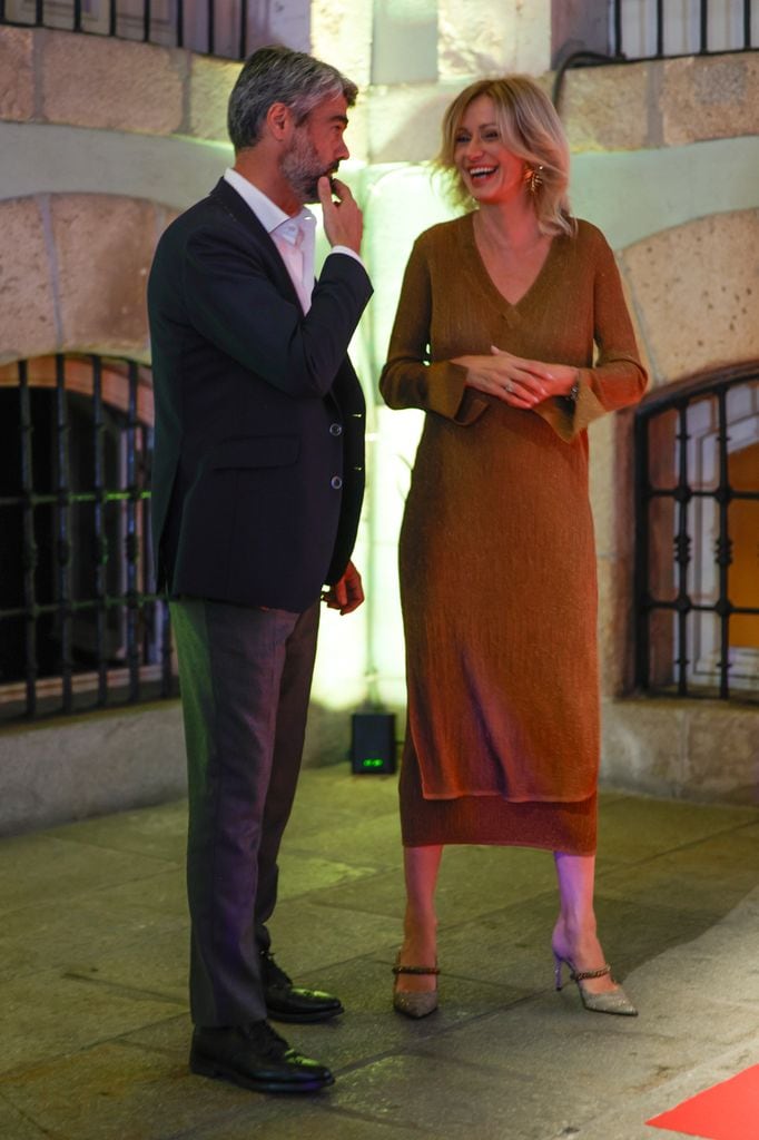 Luis Enrique and Susanna Griso at photocall for Los Leones del Español awards 2025 in Madrid on Tuesday, 21 October 2025.