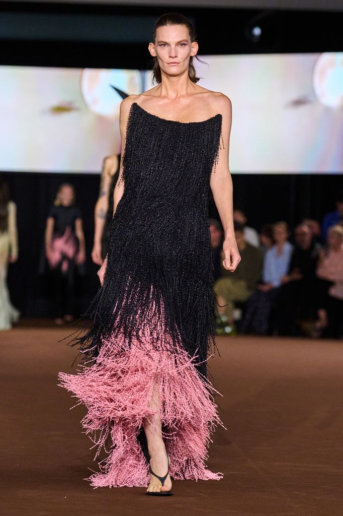 Paris Fashion Week: desfile de Mugler (Primavera/Verano 2027)