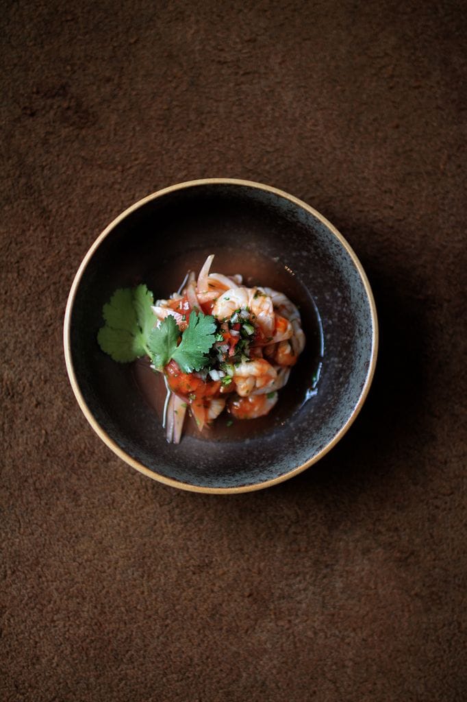 Ceviche rojo de camarones de Luzi Bombón