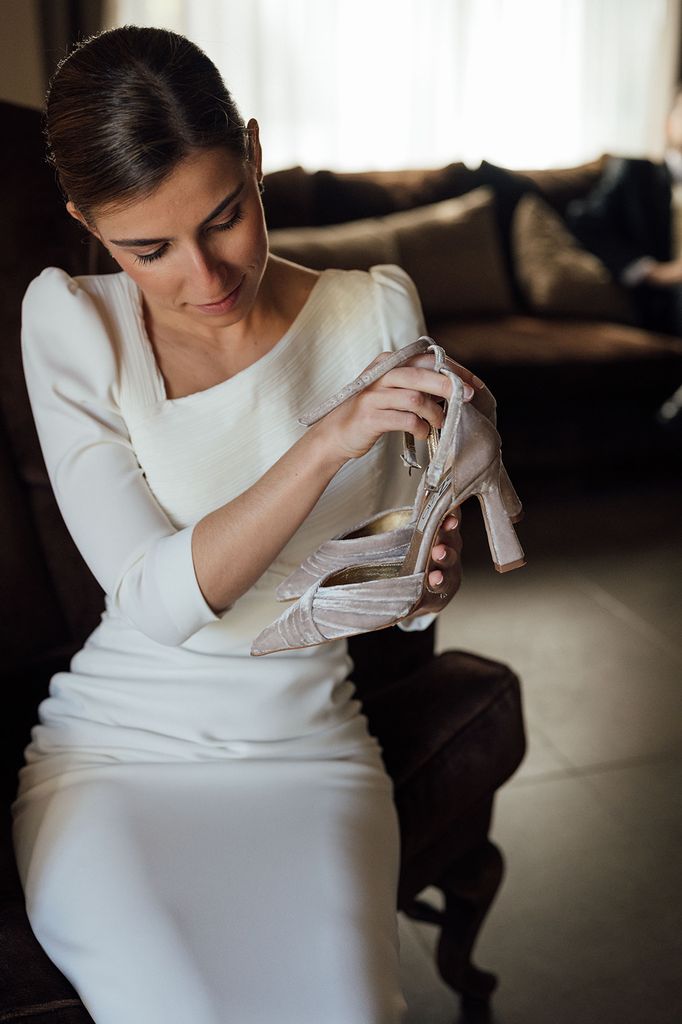 El vestido de novia de Lucía, de Clara Brea