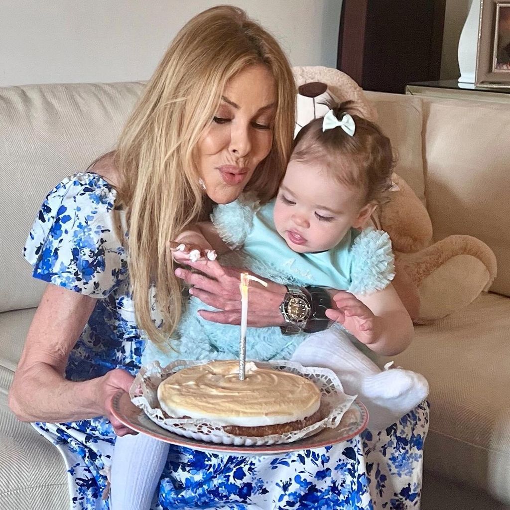 Ana Obregón y su nieta Anita