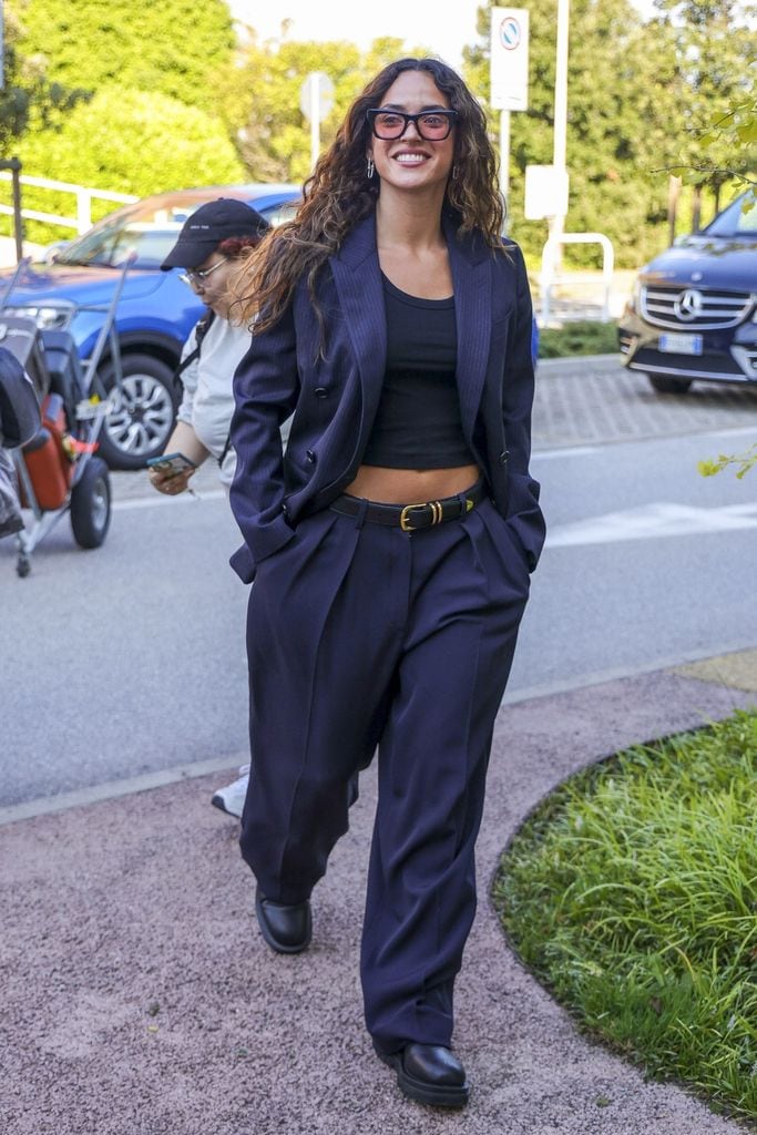 Adria Arjona llega al Festival de cine de Venecia