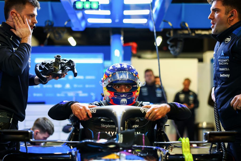 El piloto español, dentro de su monoplaza