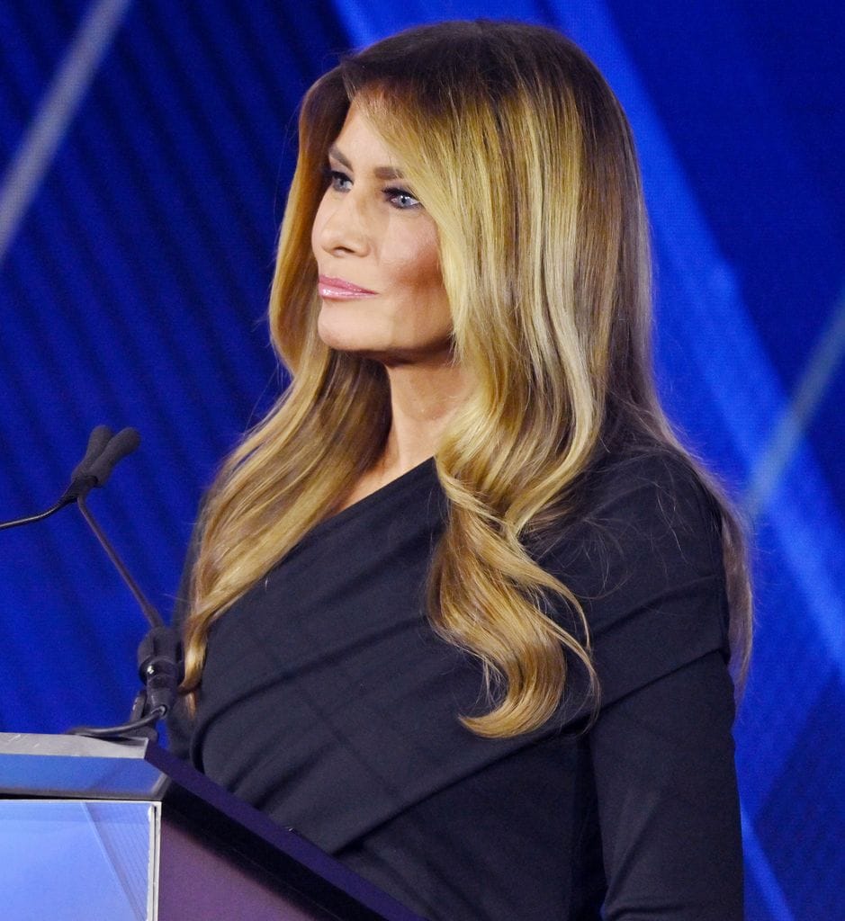 Melania Trump recibe el premio Patriota del Año en la gala organizada por Fox Nation en Greenvale, Nueva York, el 6 de noviembre de 2025