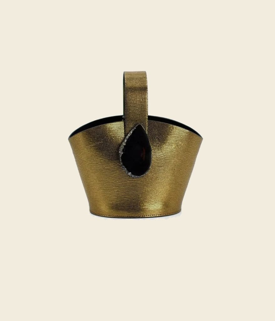 Bolso dorado grabado con ágata natural de Ecue en Es Fascinante