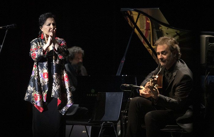 Carmen Linares
