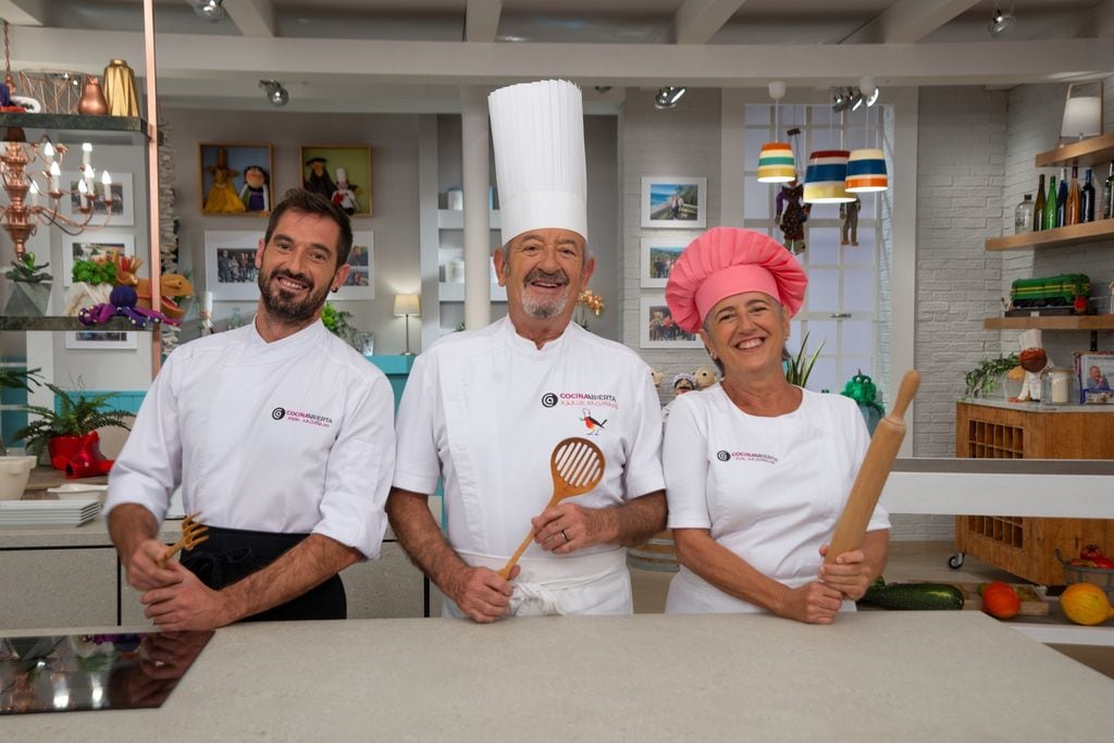 Tanto la hermana de Karlos Arguiñano (Eva) como su hijo Joseba son colaboradores habituales del programa 'Cocina Abierta'