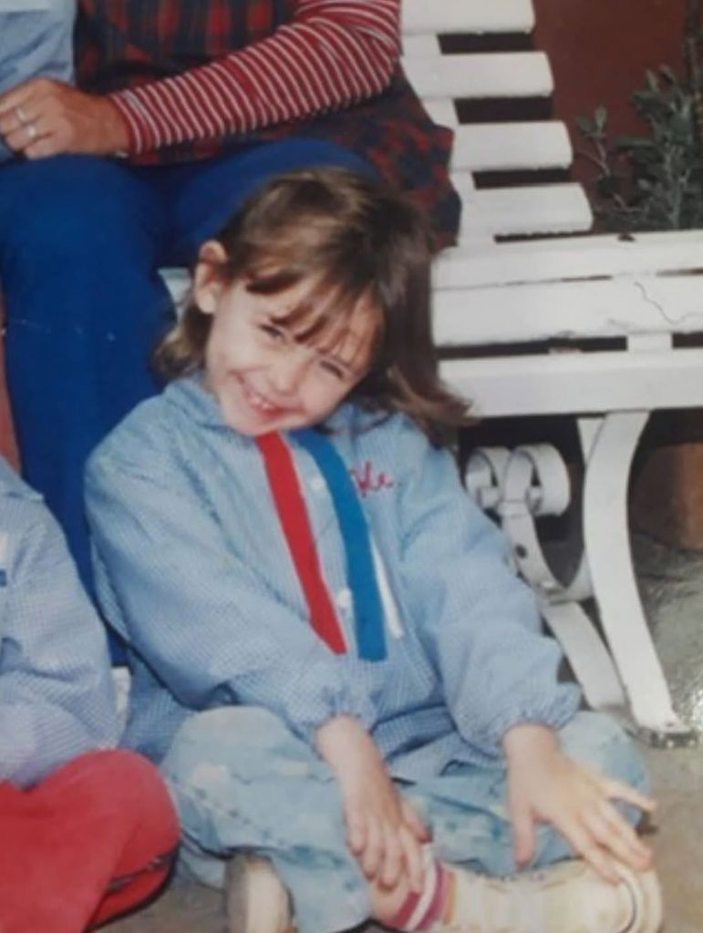 Nicki Nicole compartió fotos de su infancia.