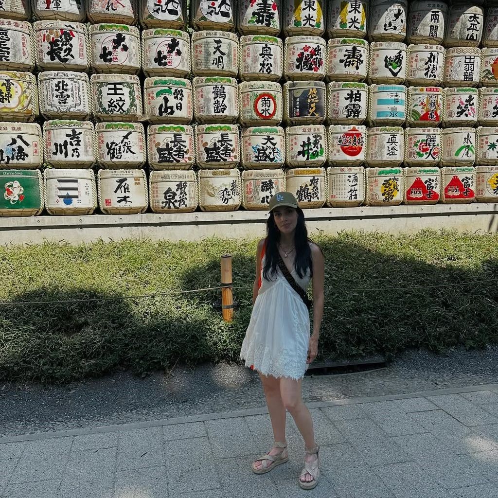 La actriz en el Santuario Meiji.