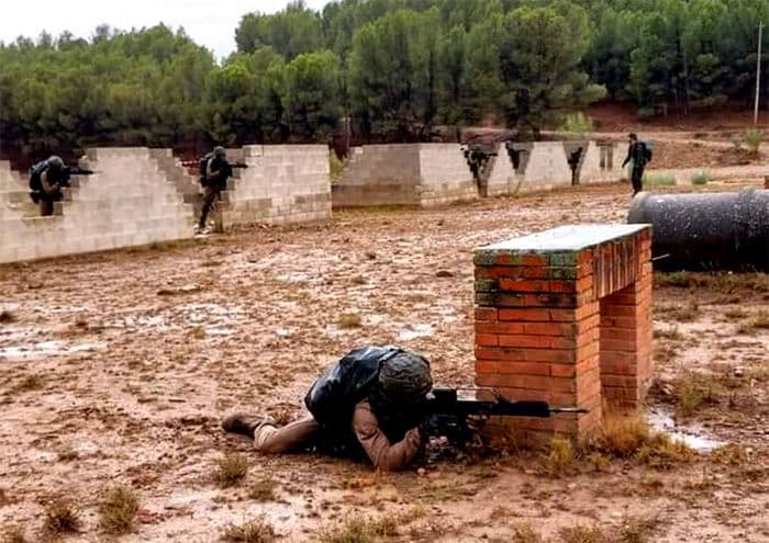 Ejercicios de los alumnos sobre el barro