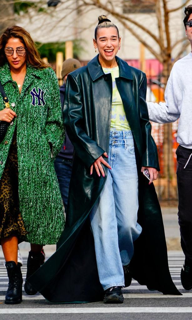 dua lipa prefiere los sobretodos noventeros mucho m s largos